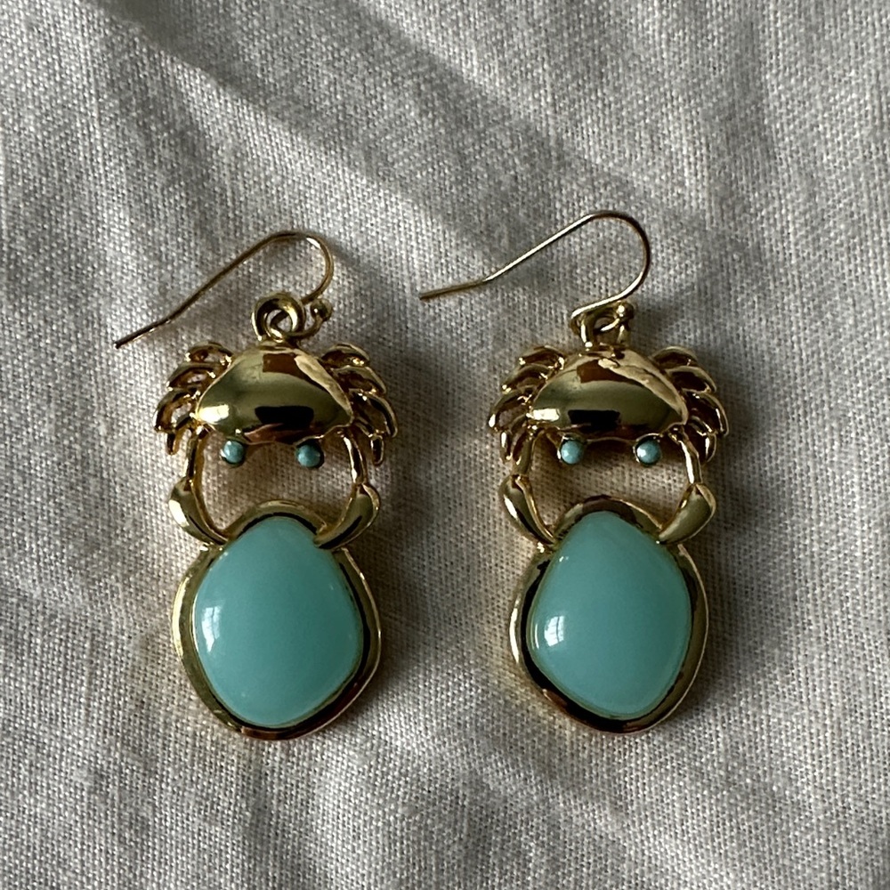 Lilly Pulitzer Pinch Me Crab Earrings - never worn